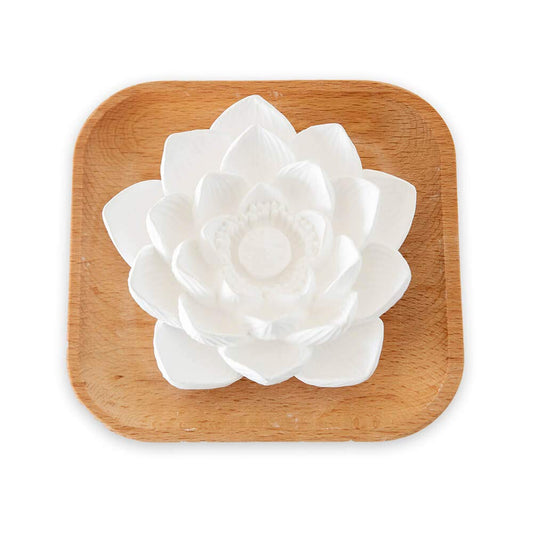 Passive Lotus Flower Aromatherapy Diffuser and Essential Oil Diffuser